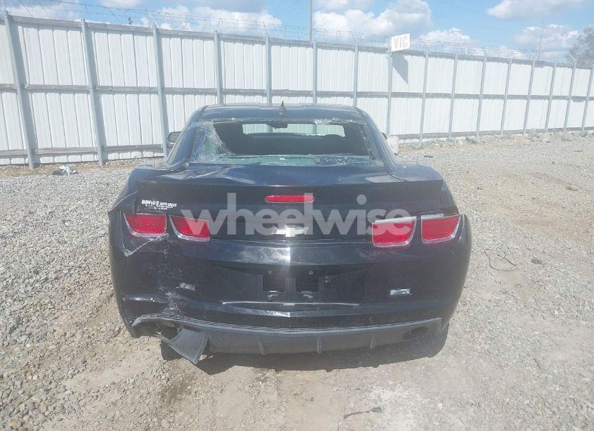Photo 16 of 2011 Chevrolet Camaro 2LS (VIN 2G1FA1ED4B9160750)