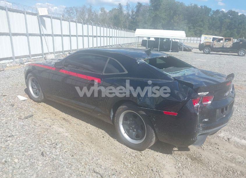 Photo 3 of 2011 Chevrolet Camaro 2LS (VIN 2G1FA1ED4B9160750)