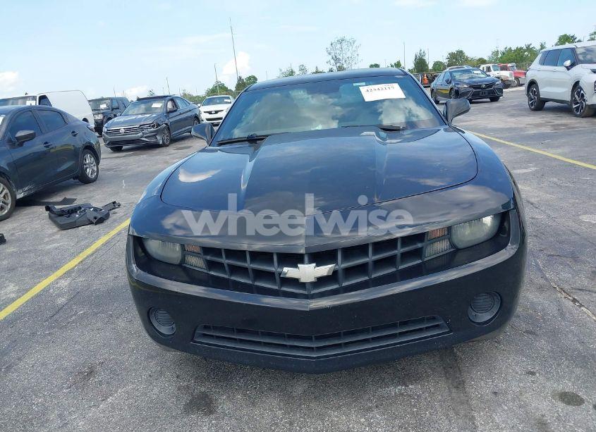 Photo 13 of 2011 Chevrolet Camaro 2LS (VIN 2G1FA1ED6B9135316)