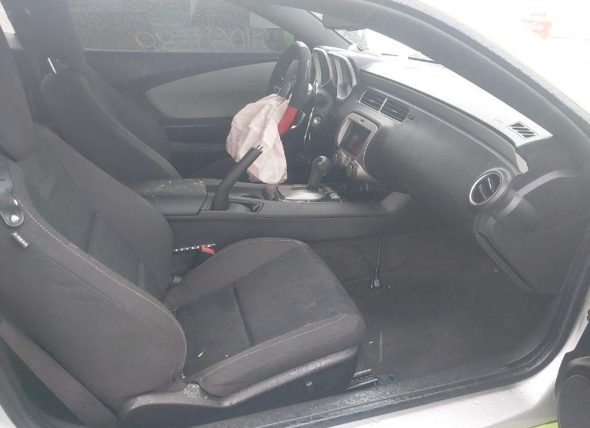 Photo 5 of 2011 Chevrolet Camaro 2LS (VIN 2G1FA1ED6B9202089)