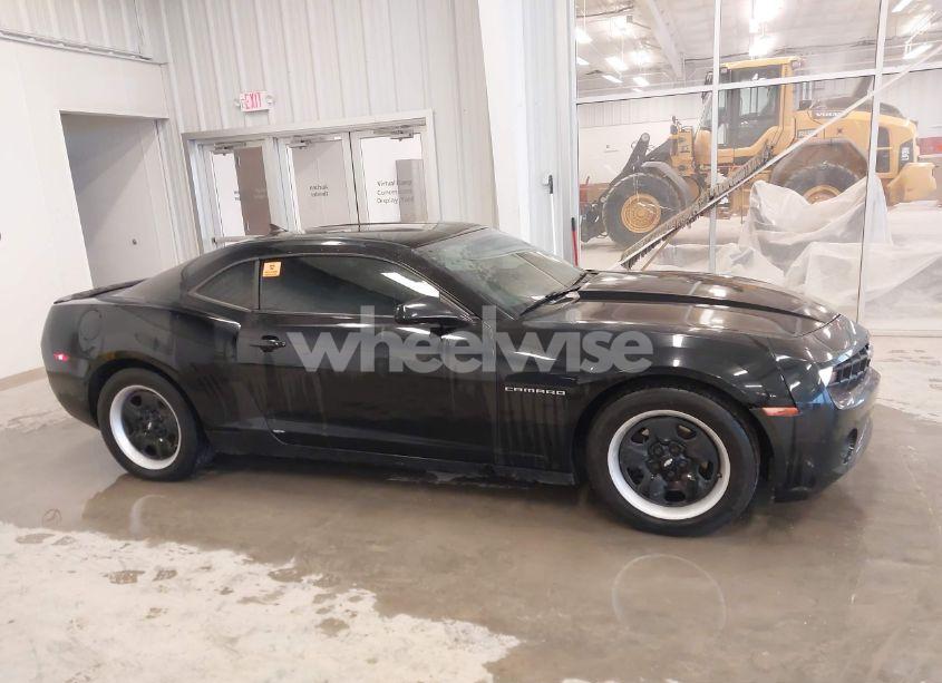 Photo 13 of 2011 Chevrolet Camaro 2LS (VIN 2G1FA1ED9B9150036)