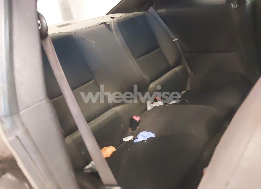 Photo 8 of 2011 Chevrolet Camaro 2LS (VIN 2G1FA1ED9B9150036)