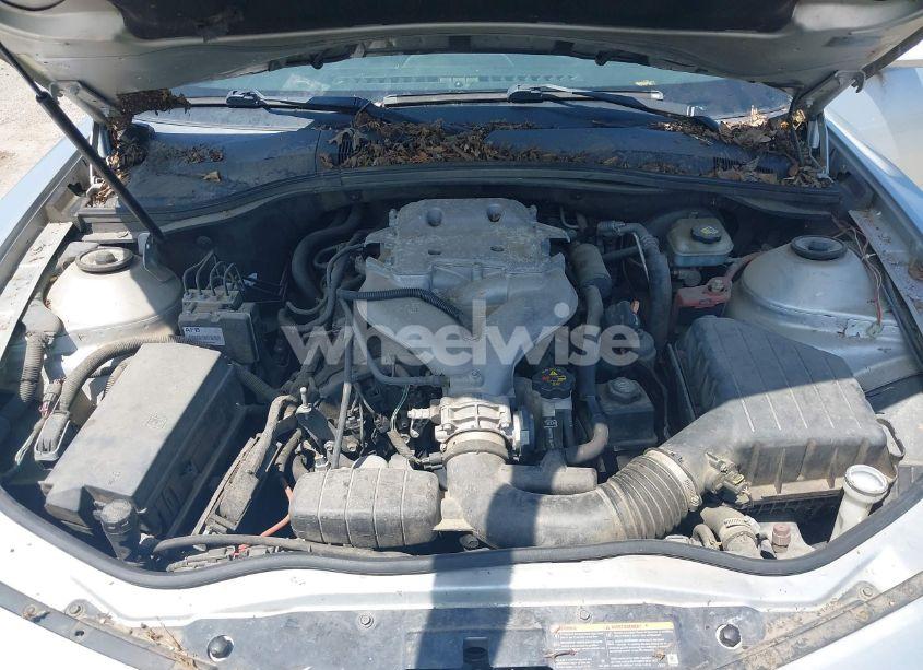 Photo 10 of 2010 Chevrolet Camaro 1LS (VIN 2G1FA1EV7A9211360)