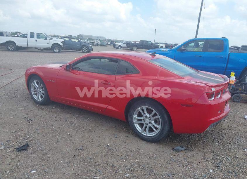 Photo 3 of 2013 Chevrolet Camaro 1LT (VIN 2G1FB1E30D9128935)