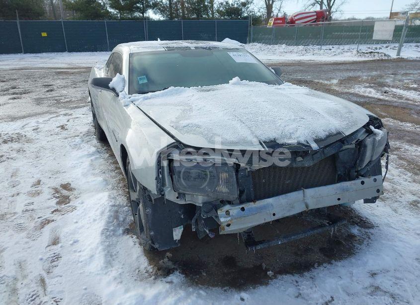 2013 Chevrolet Camaro 1LT (VIN 2G1FB1E30D9143676) main photo