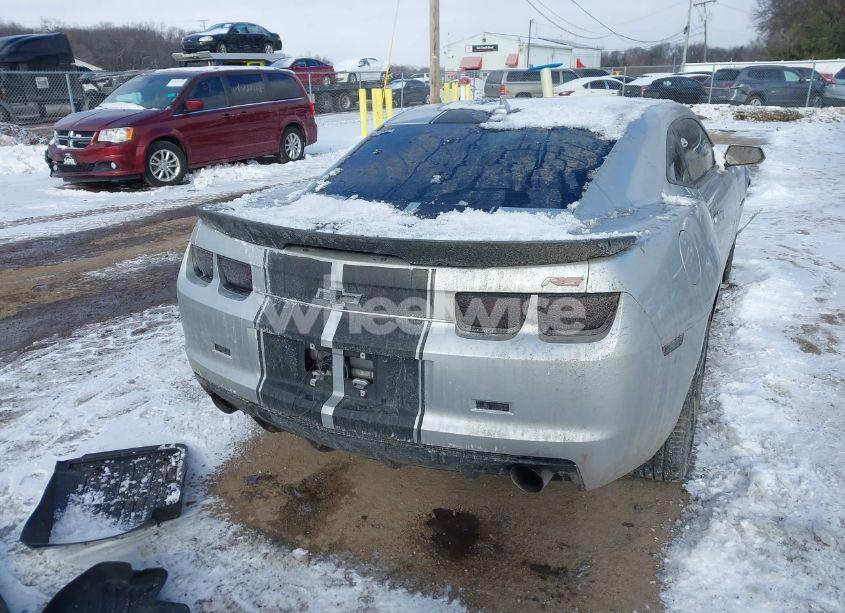 Photo 4 of 2013 Chevrolet Camaro 1LT (VIN 2G1FB1E30D9143676)