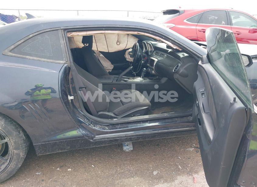 Photo 5 of 2013 Chevrolet Camaro 1LT (VIN 2G1FB1E30D9153995)