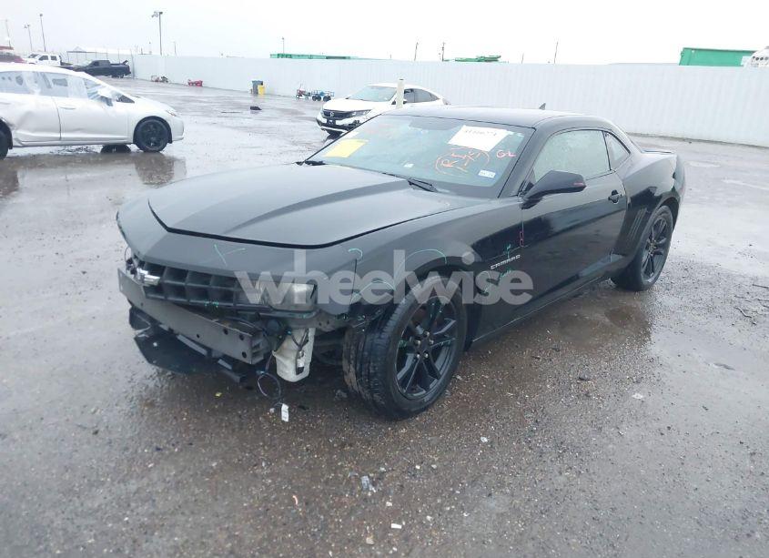 Photo 2 of 2013 Chevrolet Camaro 1LT (VIN 2G1FB1E30D9187189)