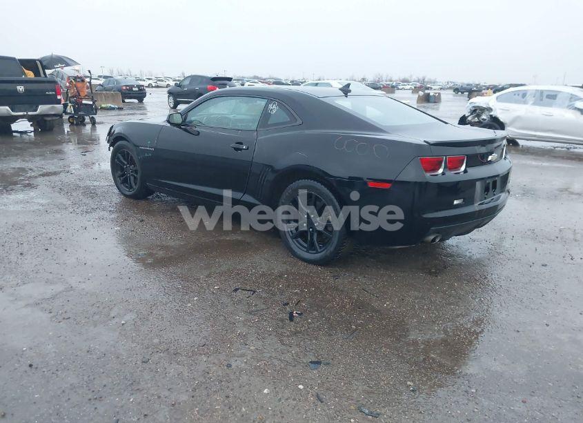 Photo 3 of 2013 Chevrolet Camaro 1LT (VIN 2G1FB1E30D9187189)
