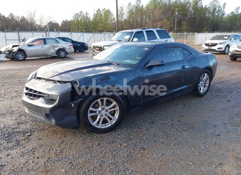 Photo 2 of 2013 Chevrolet Camaro 1LT (VIN 2G1FB1E30D9210373)