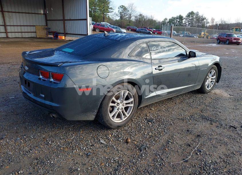 Photo 4 of 2013 Chevrolet Camaro 1LT (VIN 2G1FB1E30D9210373)