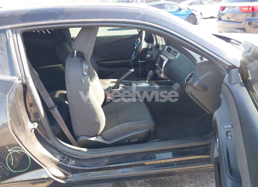 Photo 5 of 2014 Chevrolet Camaro 1LT (VIN 2G1FB1E30E9272163)