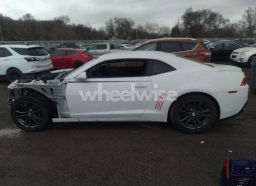 Photo 14 of 2015 Chevrolet Camaro 2LS (VIN 2G1FB1E30F9116934)