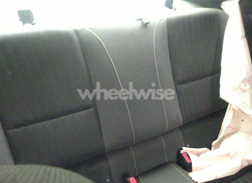 Photo 8 of 2015 Chevrolet Camaro 2LS (VIN 2G1FB1E30F9116934)