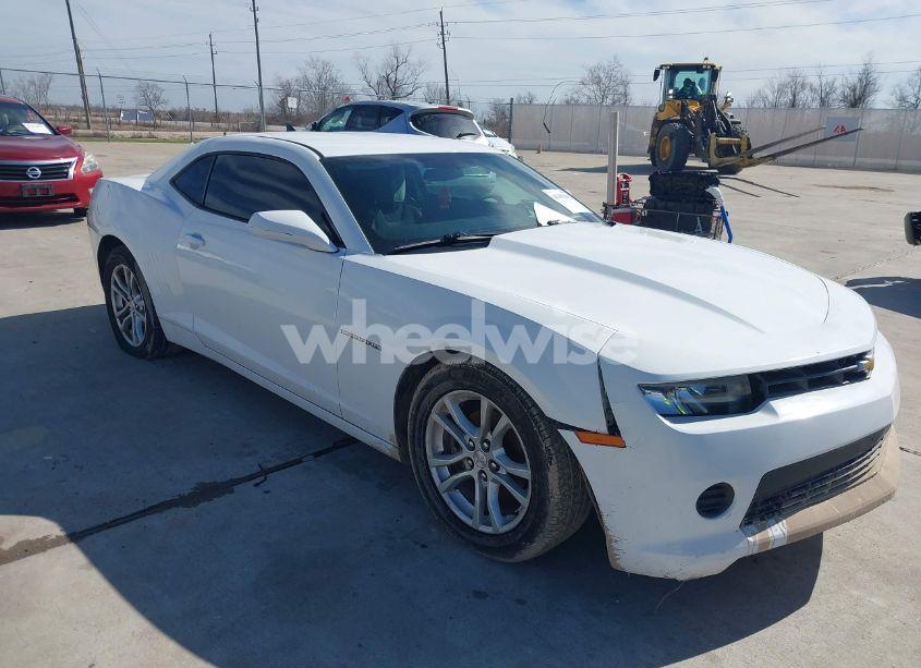 2015 Chevrolet Camaro 2LS (VIN 2G1FB1E30F9191021) main photo