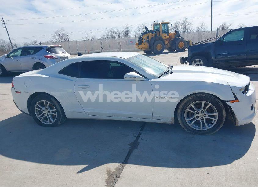 Photo 13 of 2015 Chevrolet Camaro 2LS (VIN 2G1FB1E30F9191021)