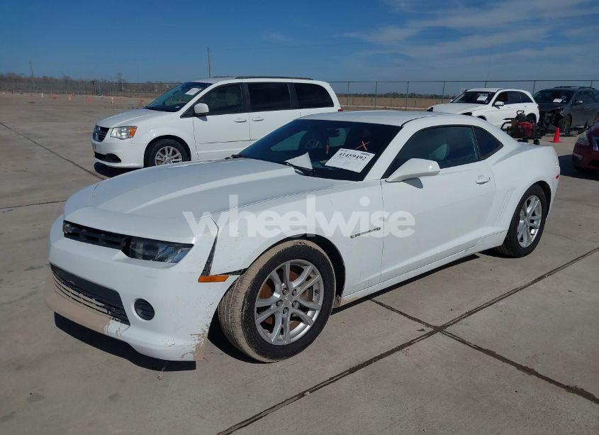 Photo 2 of 2015 Chevrolet Camaro 2LS (VIN 2G1FB1E30F9191021)