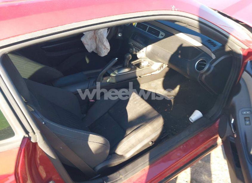 Photo 5 of 2015 Chevrolet Camaro 2LS (VIN 2G1FB1E30F9246079)