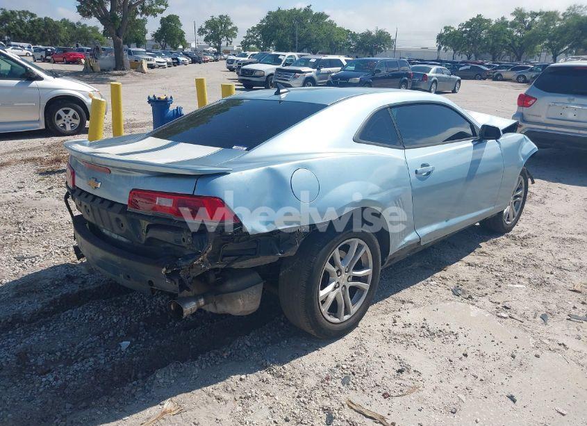 Photo 4 of 2015 Chevrolet Camaro 2LS (VIN 2G1FB1E30F9286632)