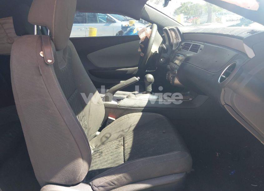 Photo 5 of 2015 Chevrolet Camaro 2LS (VIN 2G1FB1E30F9286632)