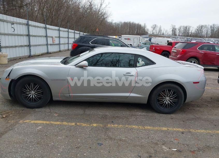 Photo 15 of 2012 Chevrolet Camaro 1LT (VIN 2G1FB1E31C9111186)