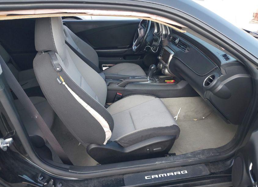Photo 5 of 2014 Chevrolet Camaro 1LT (VIN 2G1FB1E31E9151397)