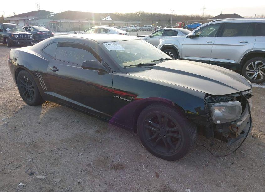 2014 Chevrolet Camaro 1LT (VIN 2G1FB1E31E9305915) main photo