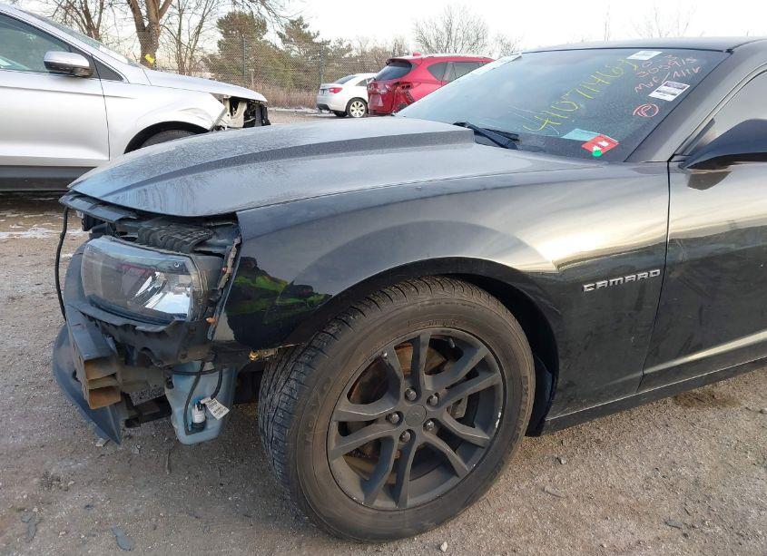 Photo 18 of 2014 Chevrolet Camaro 1LT (VIN 2G1FB1E31E9305915)