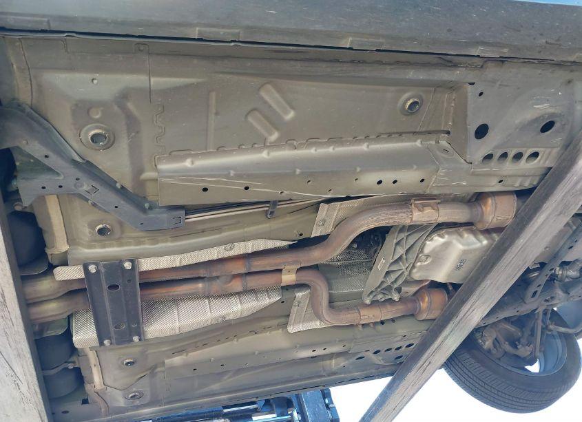 Photo 17 of 2015 Chevrolet Camaro 2LS (VIN 2G1FB1E31F9255048)