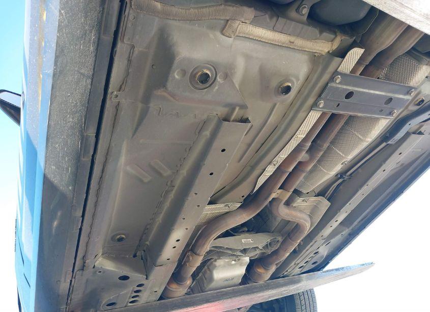 Photo 19 of 2015 Chevrolet Camaro 2LS (VIN 2G1FB1E31F9255048)