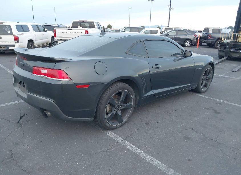 Photo 4 of 2015 Chevrolet Camaro 2LS (VIN 2G1FB1E31F9255048)