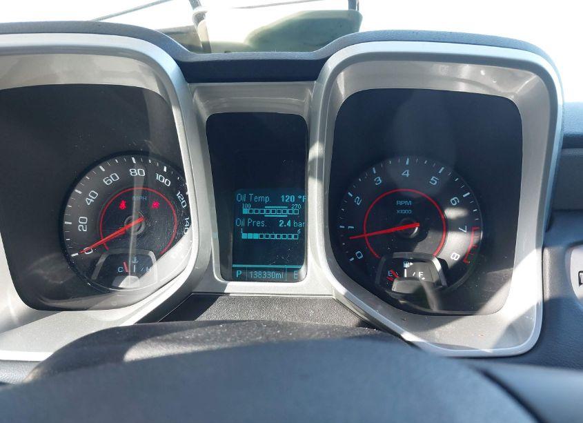 Photo 7 of 2015 Chevrolet Camaro 2LS (VIN 2G1FB1E31F9255048)