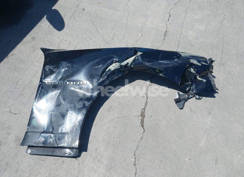 Photo 12 of 2013 Chevrolet Camaro 1LT (VIN 2G1FB1E32D9182026)