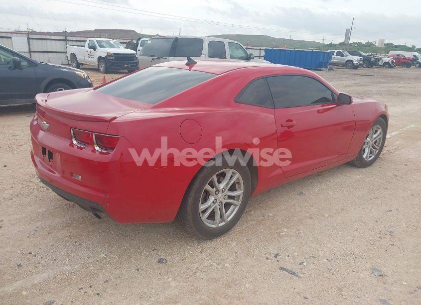 Photo 4 of 2013 Chevrolet Camaro 1LT (VIN 2G1FB1E32D9199408)