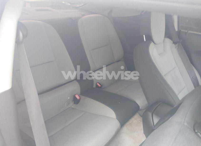 Photo 8 of 2013 Chevrolet Camaro 1LT (VIN 2G1FB1E32D9199408)