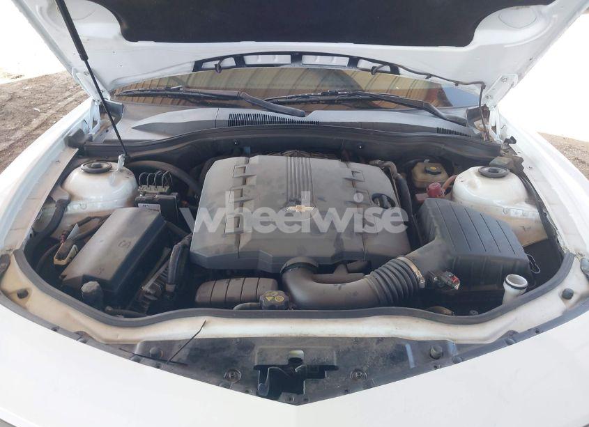 Photo 10 of 2014 Chevrolet Camaro 1LT (VIN 2G1FB1E32E9315353)