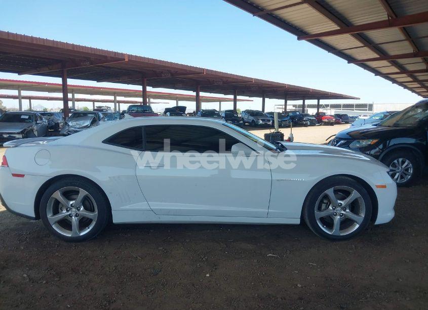 Photo 13 of 2014 Chevrolet Camaro 1LT (VIN 2G1FB1E32E9315353)