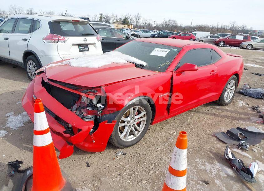 Photo 2 of 2014 Chevrolet Camaro 1LT (VIN 2G1FB1E32E9323193)
