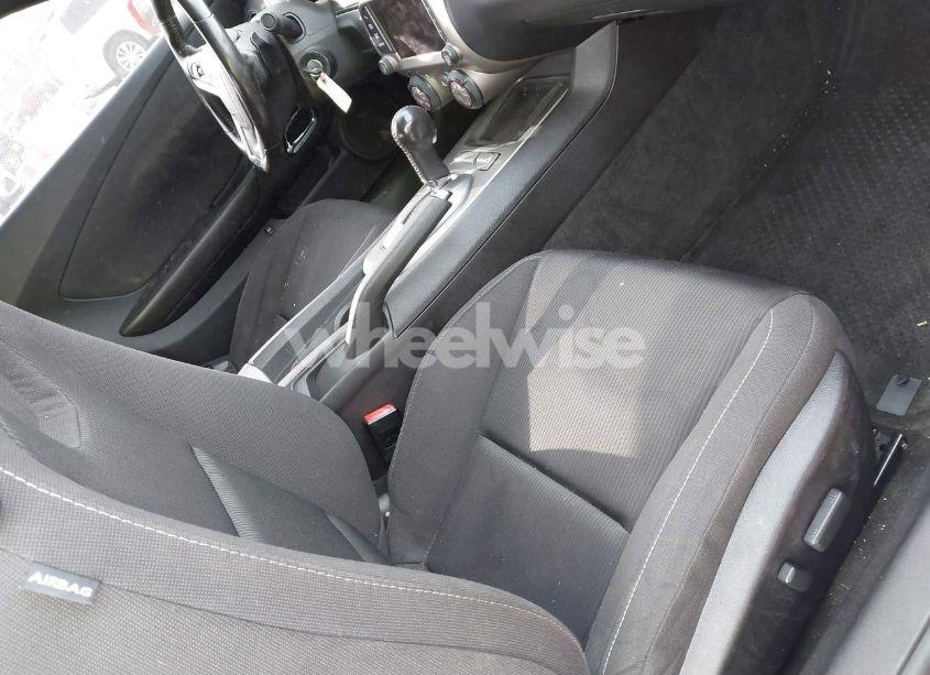 Photo 5 of 2014 Chevrolet Camaro 1LT (VIN 2G1FB1E32E9323193)