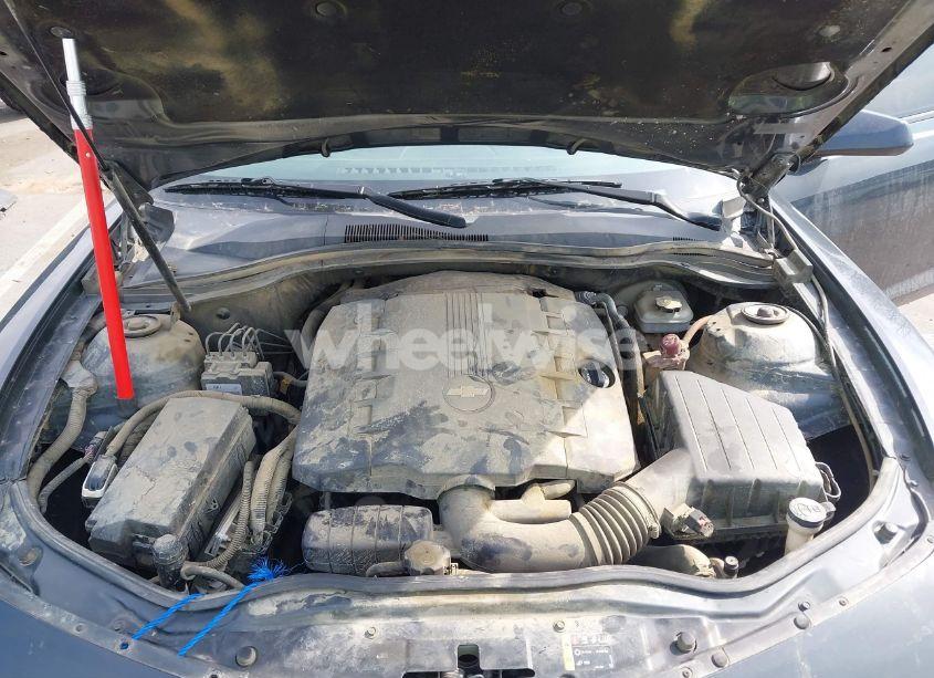 Photo 10 of 2015 Chevrolet Camaro 2LS (VIN 2G1FB1E32F9115686)