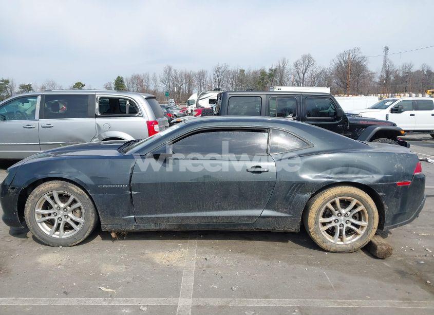 Photo 14 of 2015 Chevrolet Camaro 2LS (VIN 2G1FB1E32F9115686)