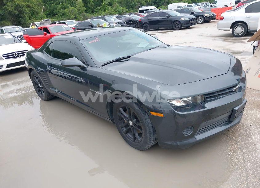 2015 Chevrolet Camaro 2LS (VIN 2G1FB1E32F9172745) main photo