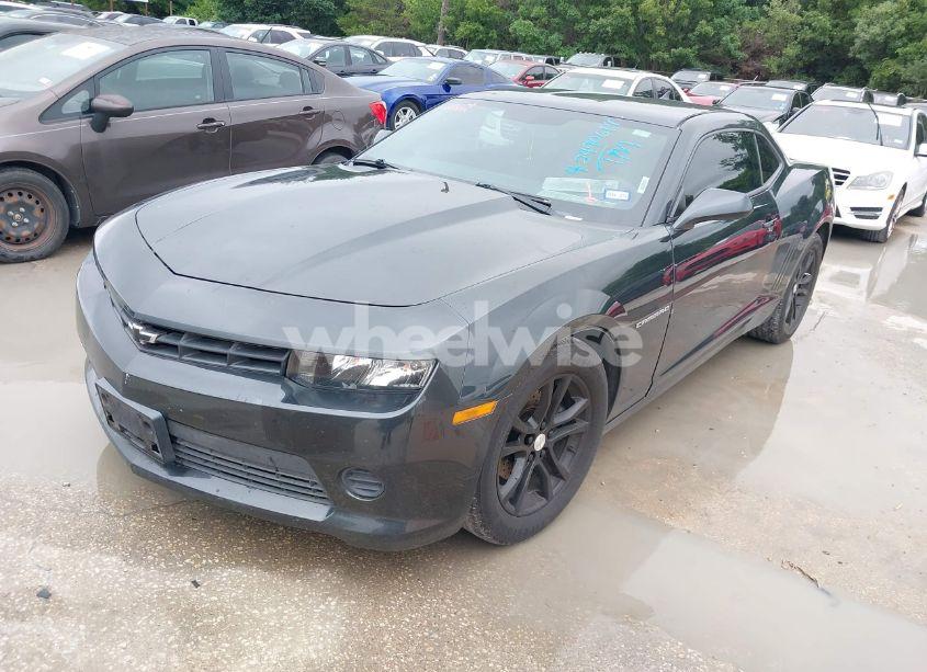 Photo 2 of 2015 Chevrolet Camaro 2LS (VIN 2G1FB1E32F9172745)