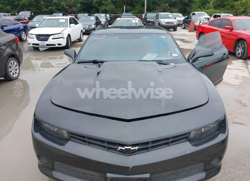 Photo 6 of 2015 Chevrolet Camaro 2LS (VIN 2G1FB1E32F9172745)