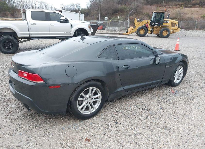 Photo 4 of 2015 Chevrolet Camaro 2LS (VIN 2G1FB1E32F9230191)
