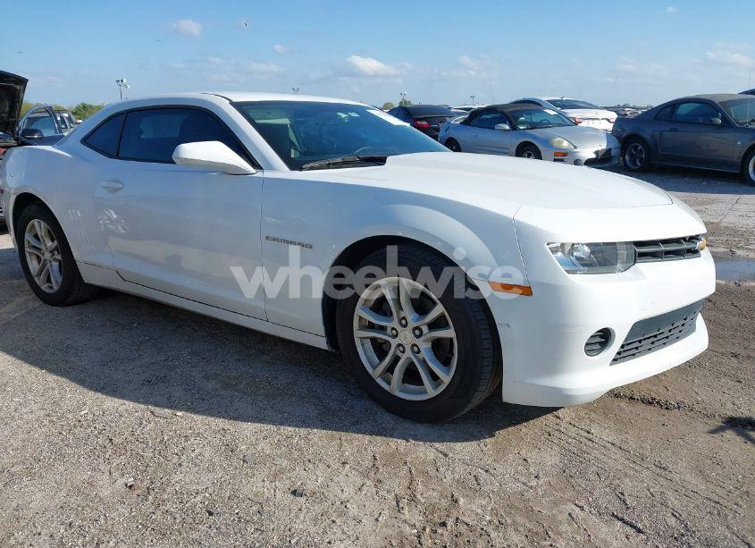 Photo 13 of 2015 Chevrolet Camaro 2LS (VIN 2G1FB1E32F9293016)