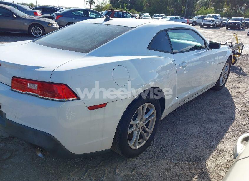 Photo 4 of 2015 Chevrolet Camaro 2LS (VIN 2G1FB1E32F9293016)