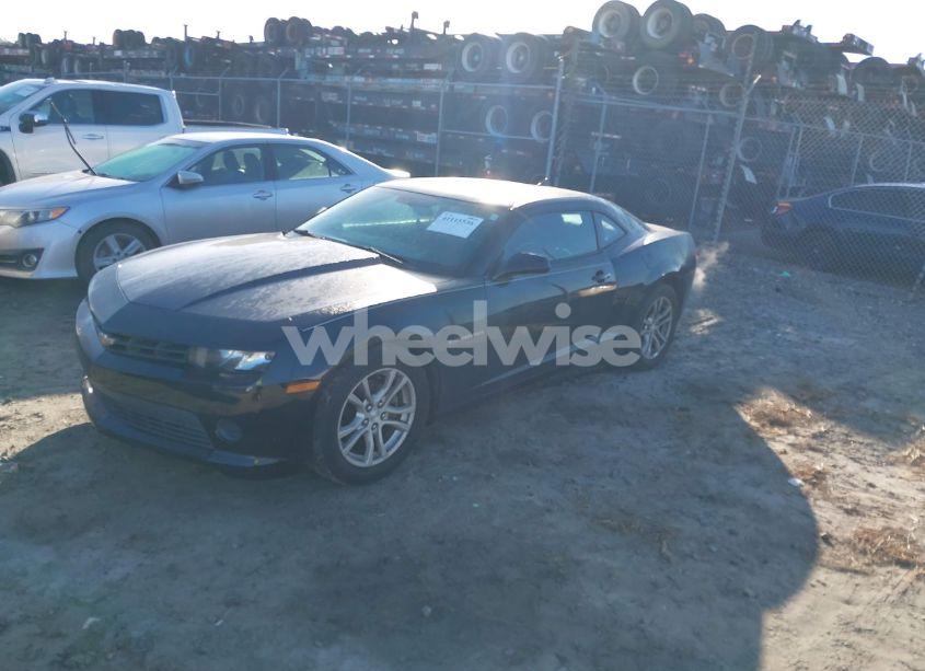 Photo 2 of 2015 Chevrolet Camaro 2LS (VIN 2G1FB1E32F9304533)