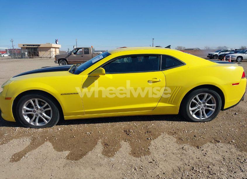 Photo 14 of 2015 Chevrolet Camaro 2LS (VIN 2G1FB1E33F9138944)