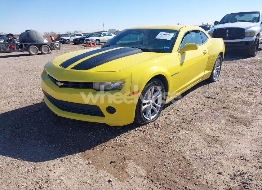 Photo 2 of 2015 Chevrolet Camaro 2LS (VIN 2G1FB1E33F9138944)